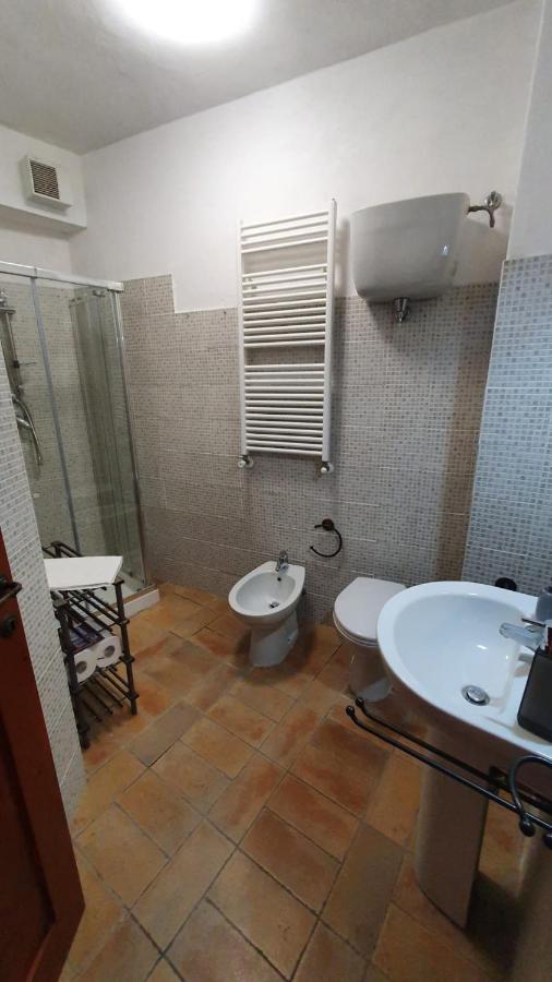 Il Borgo Di Cornillo Villa Meggiano ภายนอก รูปภาพ